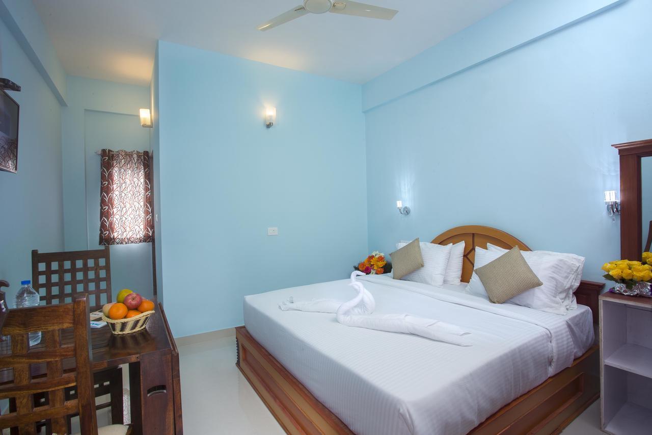 Mount View Munnar Hotel Bagian luar foto